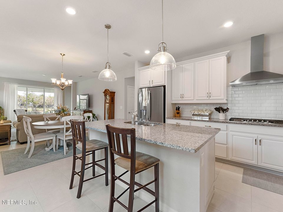 1st image of 11179 LENORA Court