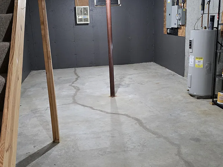 812 Court St #D — Photo 27