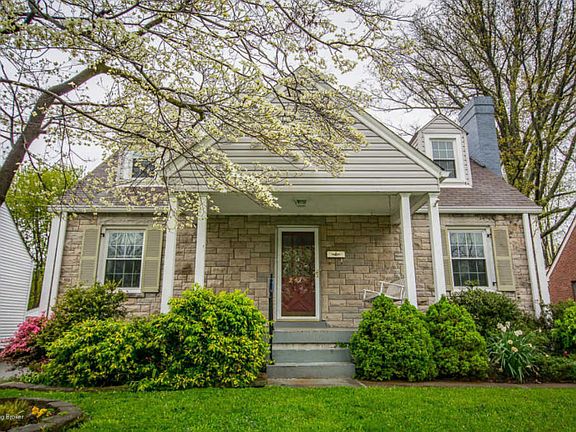 2nd image of 2419 Clarendon Ave