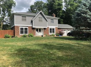 7357 Avalon Trail Rd, Indianapolis, IN 46250