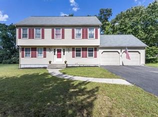 3 Bridle Path, Franklin, MA 02038