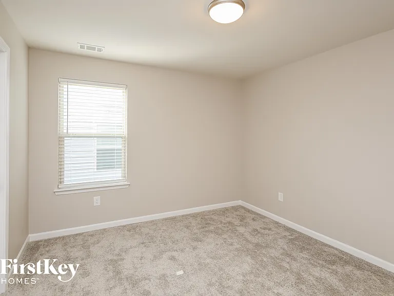 2476 Morgan Spring Ln — Photo 11
