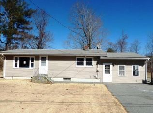 152 Valley Rd, Killingly, CT 06239