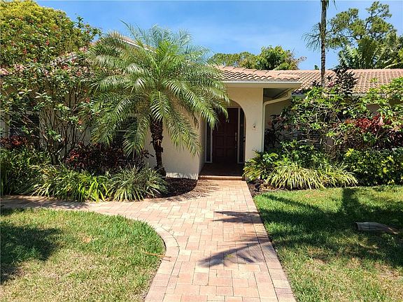 2nd image of 7491 Blaine Way
