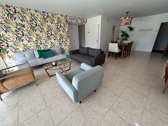 3rd image of 3301 NE 5th Ave APT 201