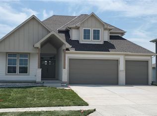 12501 W 182nd Pl, Overland Park, KS 66013