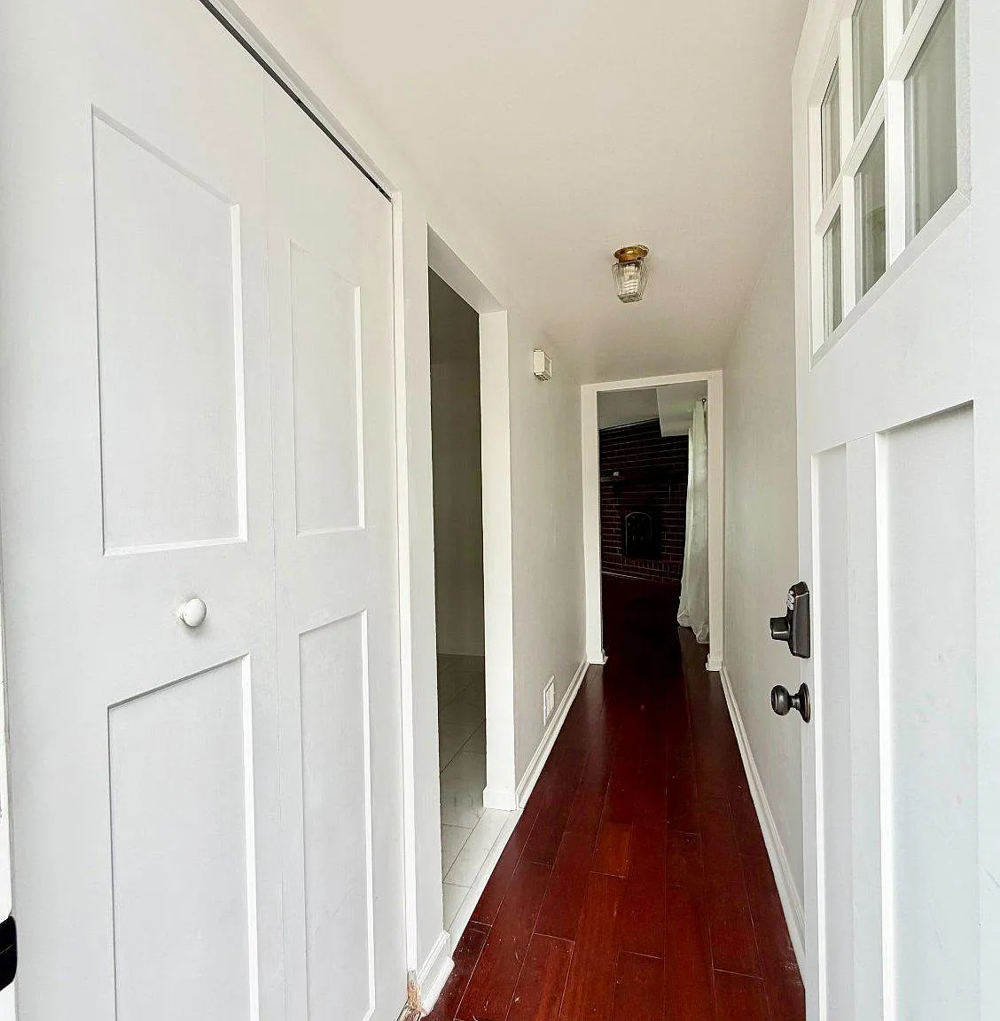 3 bed, 2.5 bath, 1152 sqft, $2,000 — Photo 3