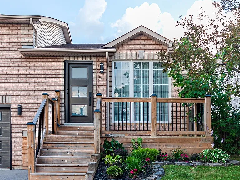 5 Selkirk Cres — Photo 19
