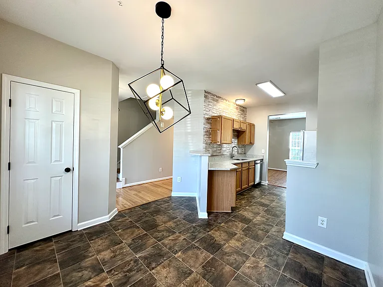 96 Spring Crossing Cir — Photo 6