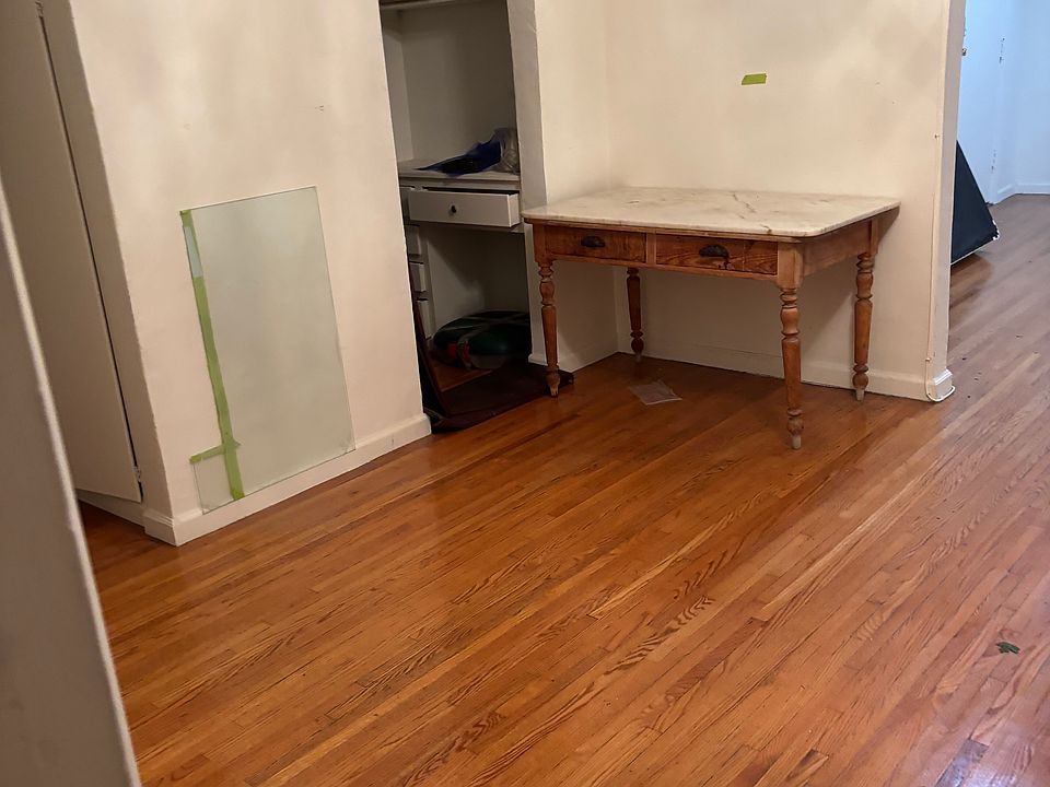 Dining room and a little office on side