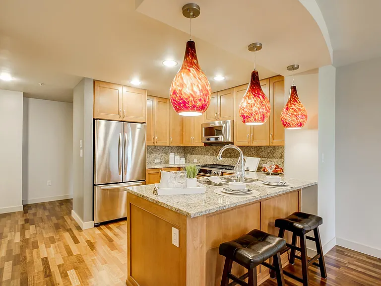 10650 NE 9th Pl #525 — Photo 5