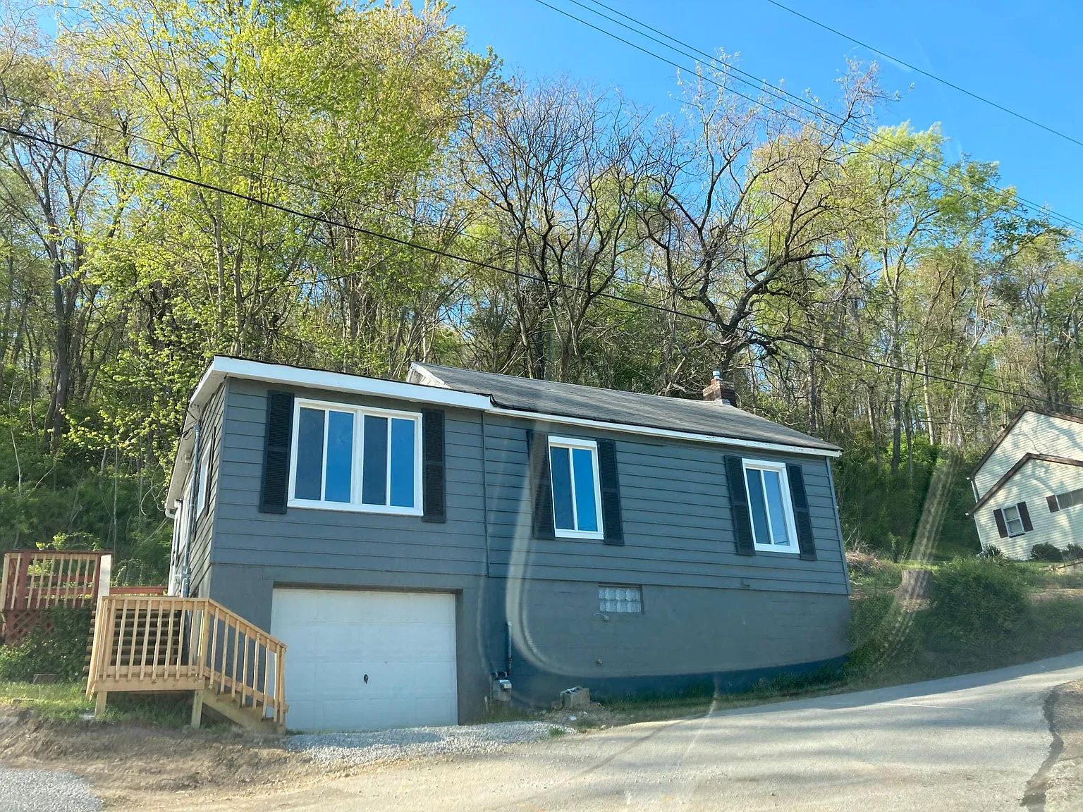 401 Cleaver St — Photo 4