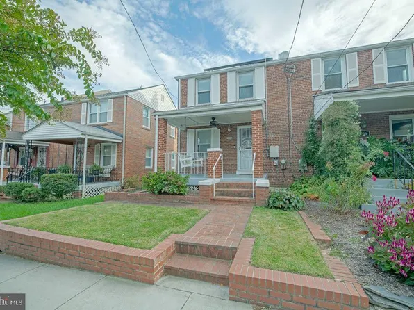 711 Emerson St NE, Washington, DC 20017