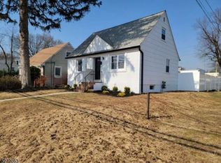 39 Myrtle St, Cranford, NJ 07016