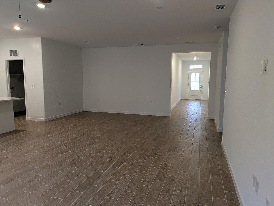 2nd image of 1066 Fruitwood Ave