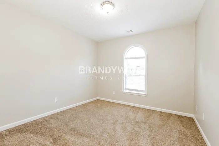 5248 Katherine Village Dr — Photo 14