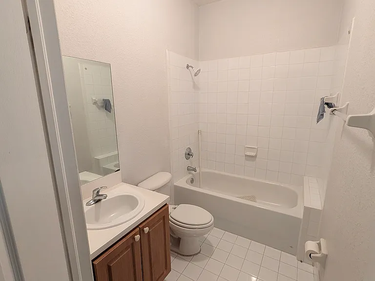 13264 Old Biscayne Dr #403 — Photo 4