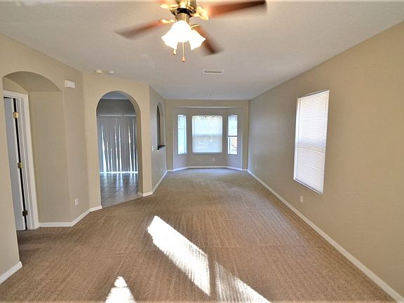 4th image of 10509 Blackmore Dr