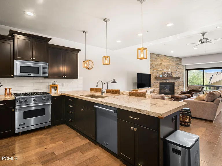 1220 W Wintercress Trl — Photo 9