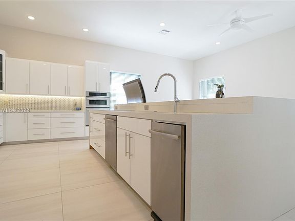 2nd image of 2211 Quail Roost Dr