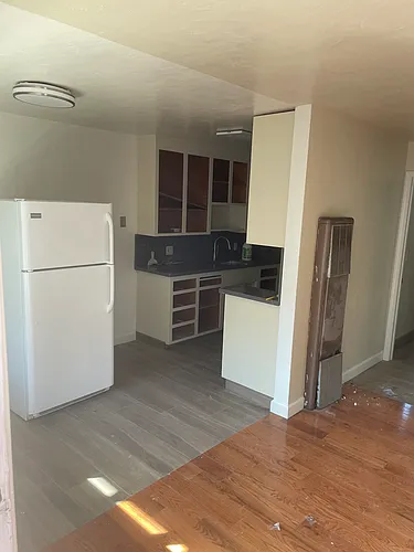3070 Moorpark Ave Photo 1