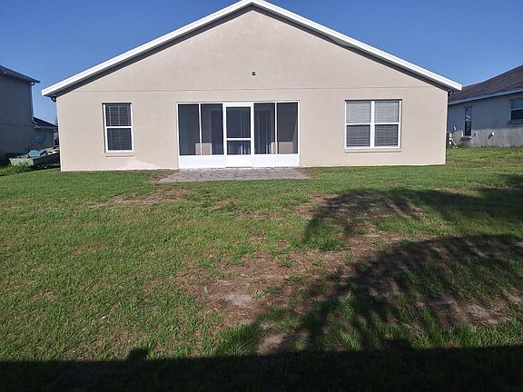 5th image of 607 Lyndsey Ln