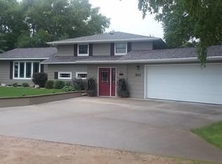 203 Ash St SE, Fertile, MN 56540