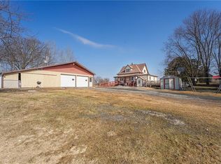 W7705 Cloverdale Rd, Greenwood, WI 54437