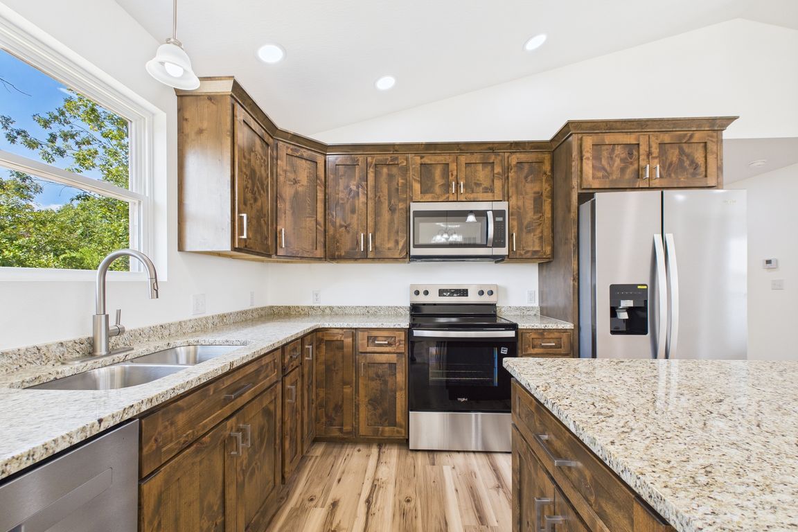 next background image