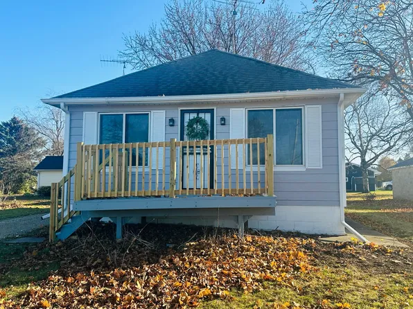 315 N Wabasha, Plainview, MN 55964