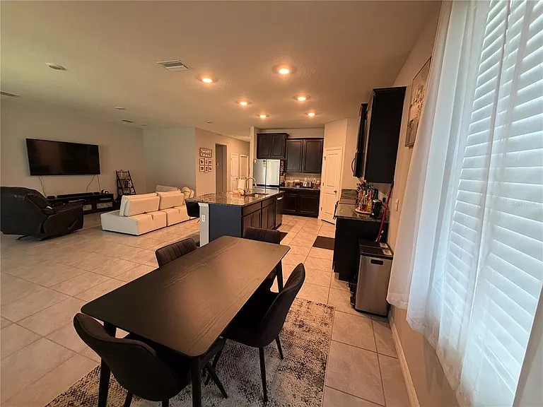 3747 Capri Coast Dr — Photo 6