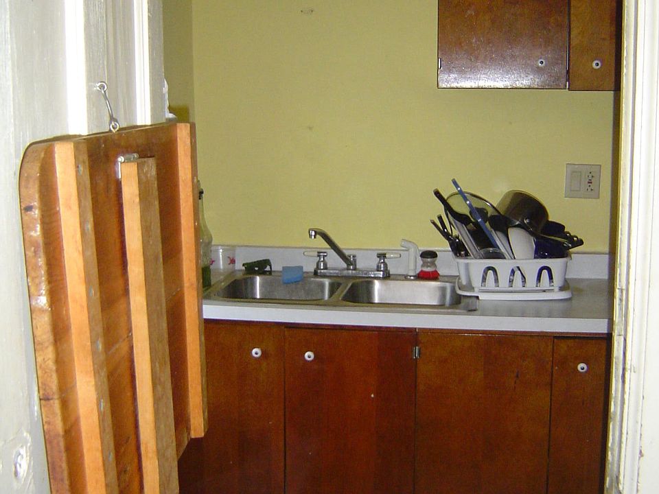 Kitchen, looking from rear entry (East)