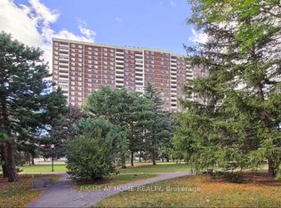 205 Hilda Ave E #806, Toronto, ON M2M4B1
