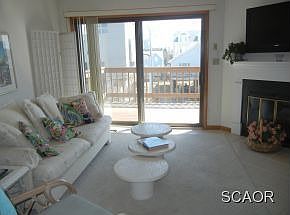 3rd image of 40123 W Virginia Ave