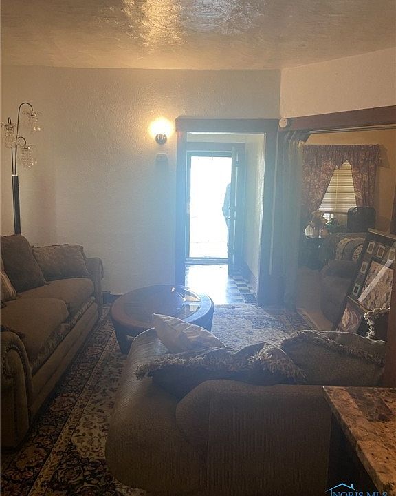 1119 Woodstock Ave, Toledo, OH 43607 MLS 6102054 Zillow