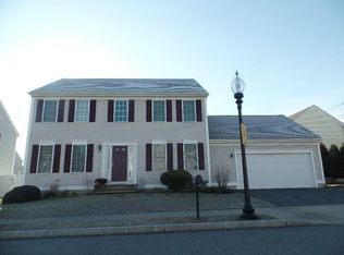 83 Lauren Dr, New Bedford, MA 02745