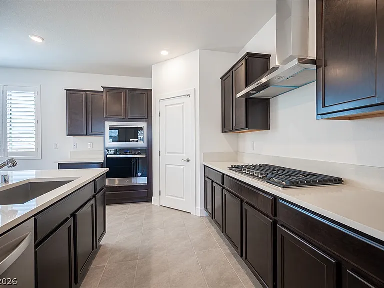 5845 Marigold Sunset Ct — Photo 32