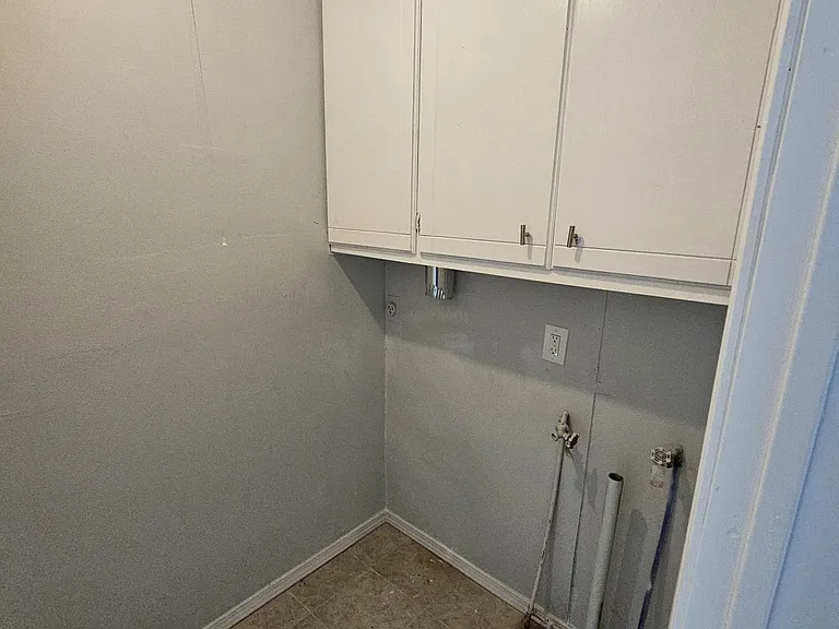2505 NW Lincoln Ave — Photo 11