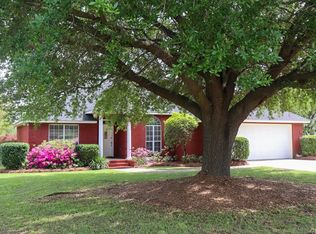 303 Holly Ln, Headland, AL 36345