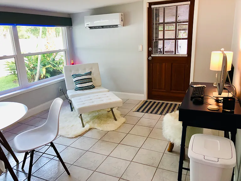 Office/Den/ Breakfast Nook