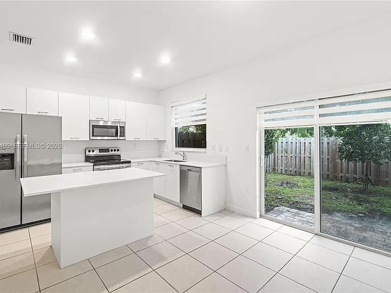 12121 NW 23rd Ct — Photo 27