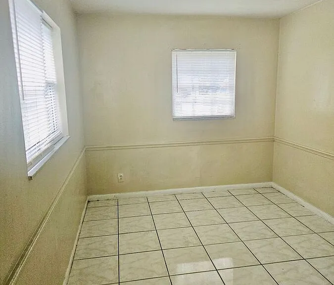 1404 College Park Ct #A — Photo 9