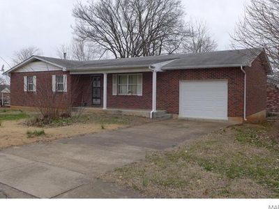 406 W Marvin Ave, Fredericktown, MO, 63645