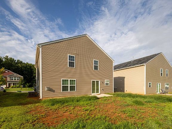 2nd image of 1243 Aurora Glen Dr