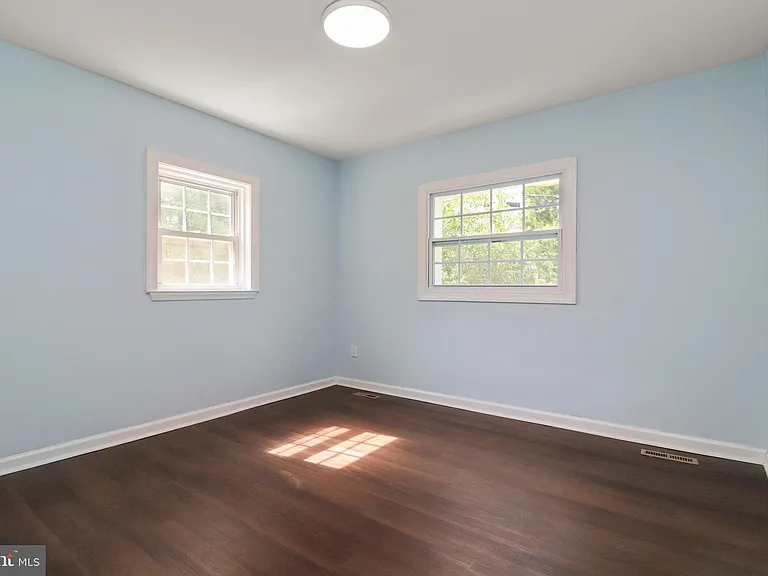 6621 Hallwood Ave — Photo 41