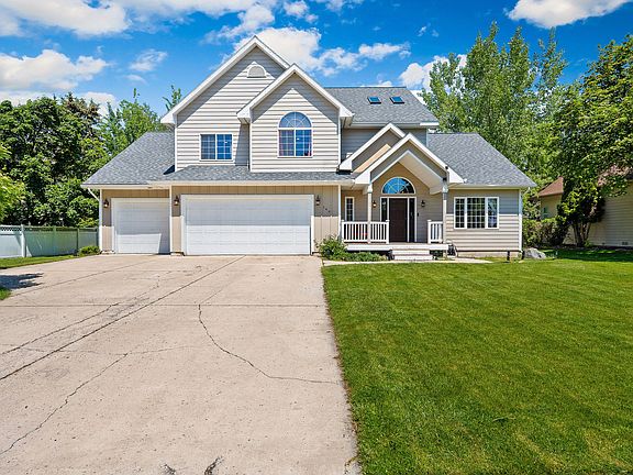 2nd image of 149 River View Dr