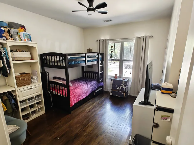 1039 Moreland Ave SE — Photo 5