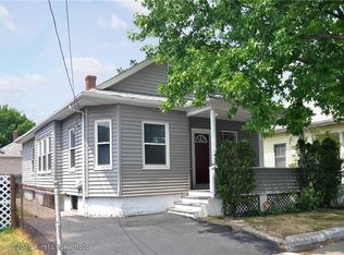 16 Parkway Ave, Providence, RI 02908