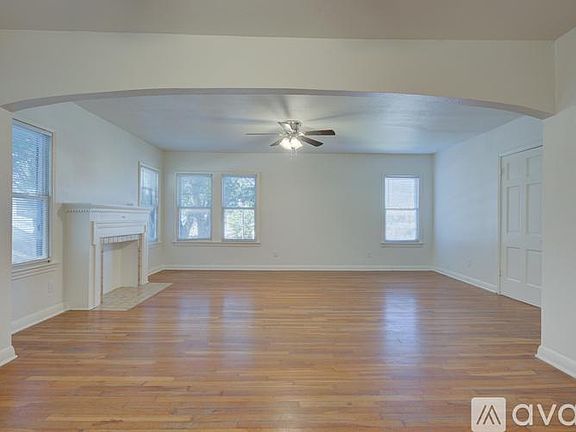 4th image of 338 Army Blvd #1102