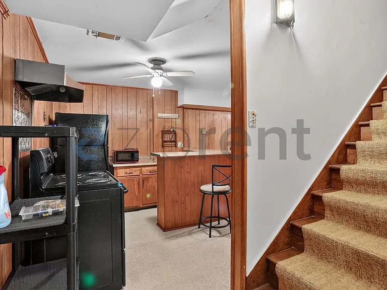 5625 Montilly Cir — Photo 10
